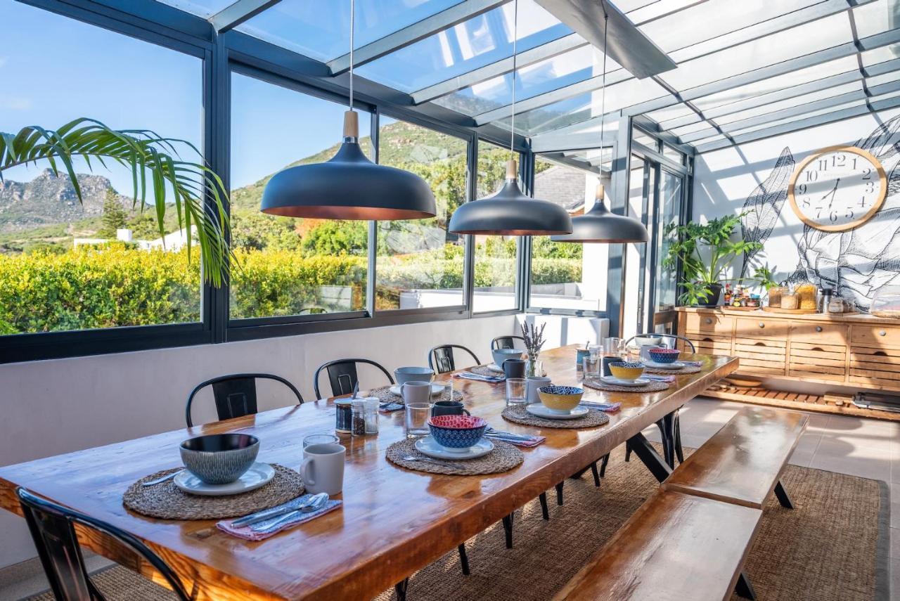 Hout & About Guest House Houtbaai Buitenkant foto