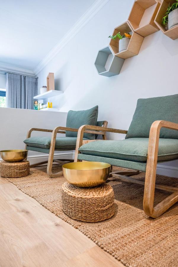 Hout & About Guest House Houtbaai Buitenkant foto