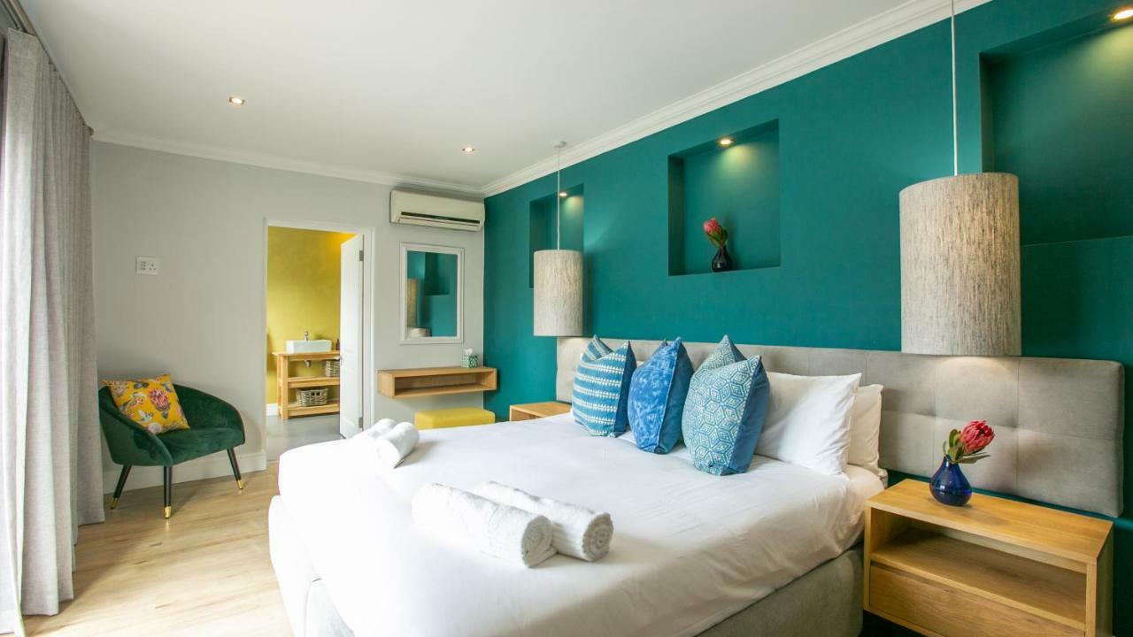 Hout & About Guest House Houtbaai Buitenkant foto