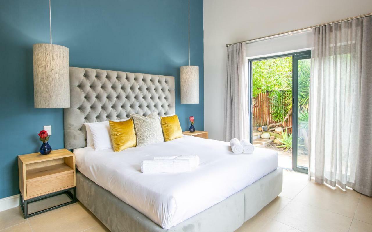 Hout & About Guest House Houtbaai Buitenkant foto